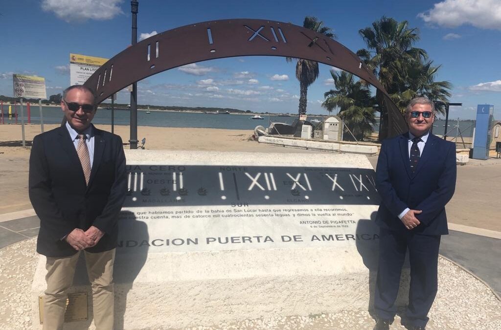 Firma de convenio entre la Fundación Yuste y la Fundación Puerta de América